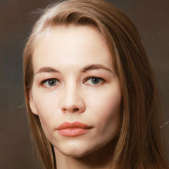 Устинова Светлана