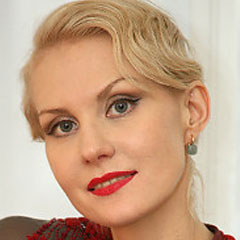 Литвинова Рената